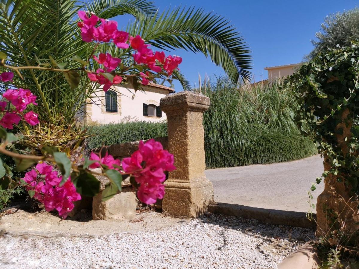 أغريجنتو Villa La Lumia B&B Suites & Apartments المظهر الخارجي الصورة