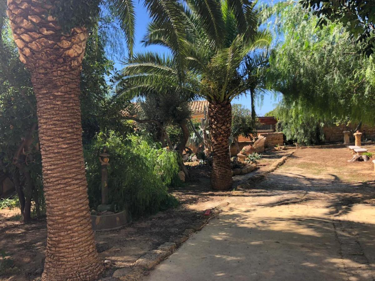 أغريجنتو Villa La Lumia B&B Suites & Apartments المظهر الخارجي الصورة
